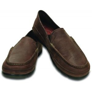 CROCS STRETCH SOLE LEATHER